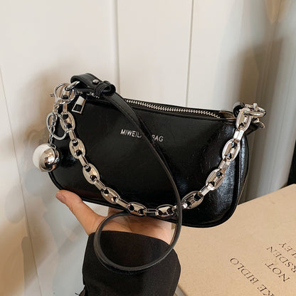 VZYZV 2025 Premium texture underarm bag popular new trendy small bag women's fashion casual versatile chain bag single shoulder messenger bag