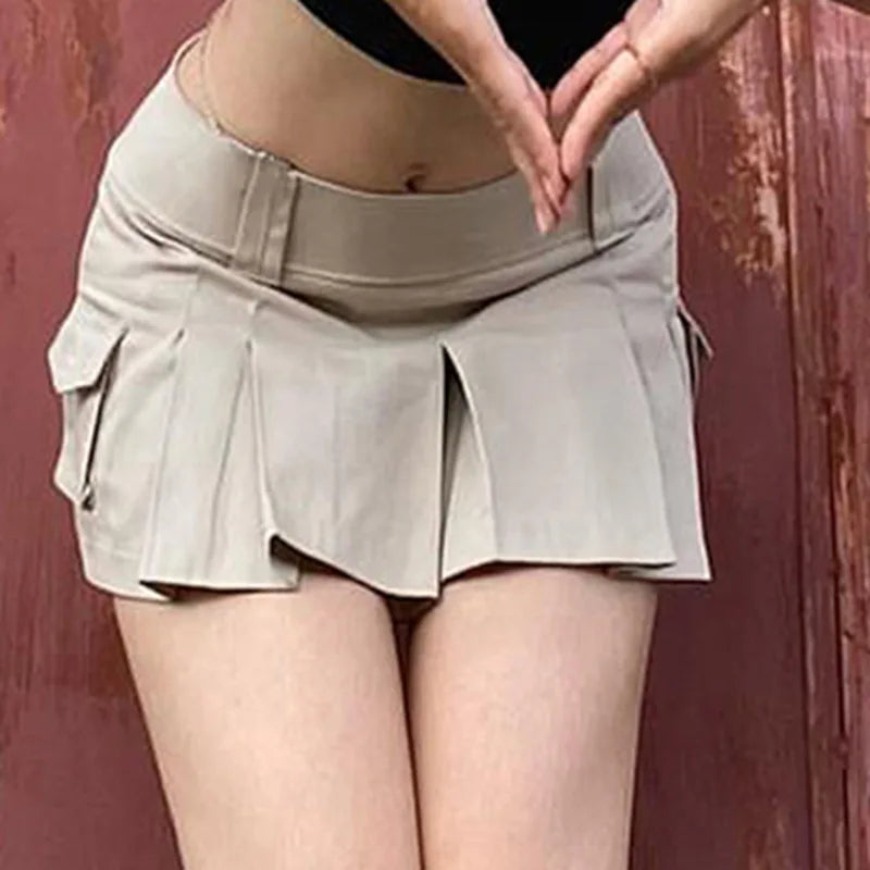 vzyzv -  Y2K Summer Low Waist Cargo Skirts with Pockets Ladies Solid Color Retro Style Pleated A-line Short Mini Skirt Women Streetwear