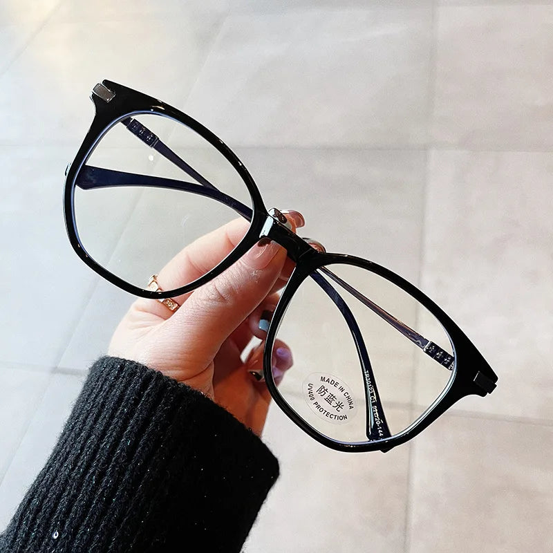 vzyzv -  Blue Light Blocking Men Women Eyewear TR90 Material Anti Blue Light Eyeglass Frame for Women Korean Stylish Eyeglasses Frames