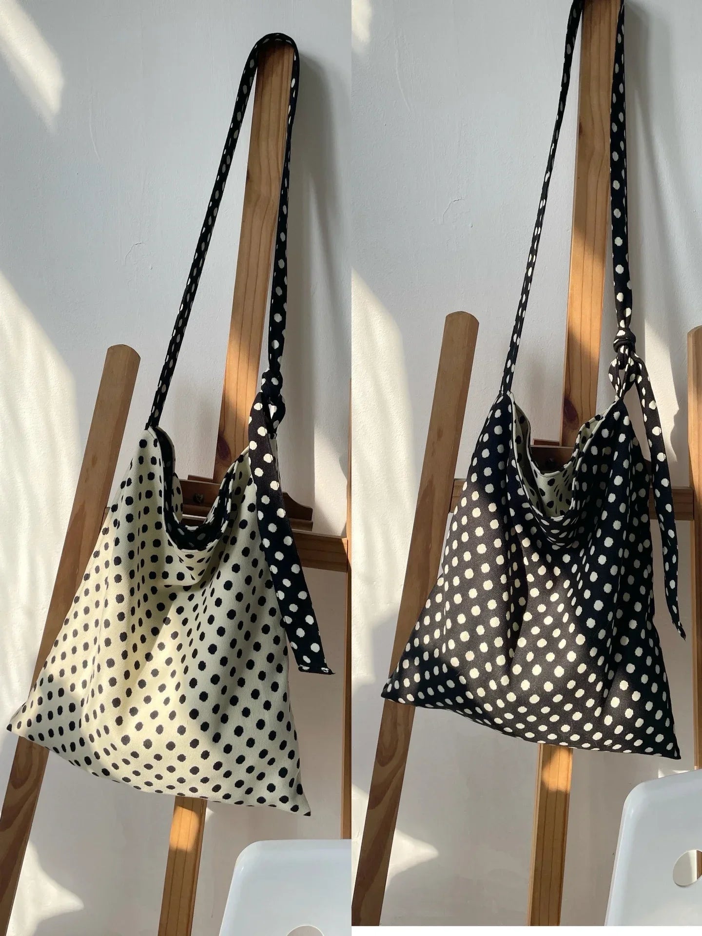 vzyzv  -  Niche Double-sided Black White Polka Dot Bags Female Shoulder Bag Casual All-match Retro All-match Simple Canvas Bags