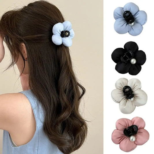 vzyzv  -  2pcs Exquisite Sponge Puff Flower Hair Claw Pearl Elegant Scrunchies Shark Clip Ponytail Holder 2 Size Exaggerated Crab Clip