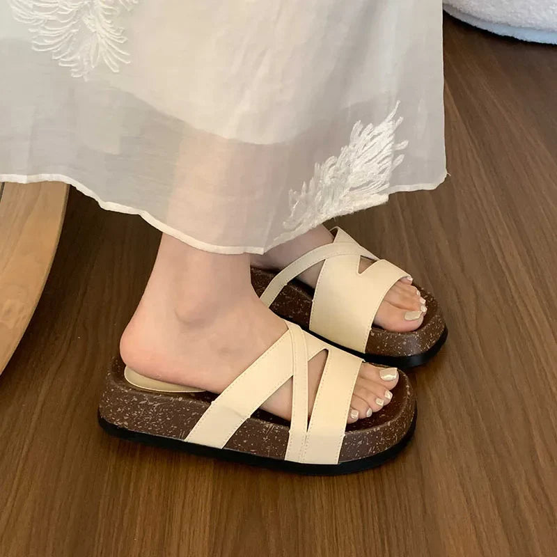 vzyzv  -  Flat Shoes Female Med Ladies' Slippers Slipers Women Platform 2024 Beach Soft Rome Rubber Fabric Slides Retro Casual PU Scandal