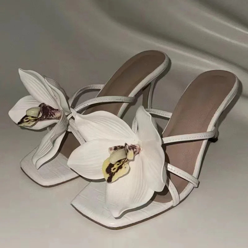 vzyzv -  Luxury Design Flower Open-toed Stiletto Roman Sandals Women's 2024 Summer New High-heeled White Sandals