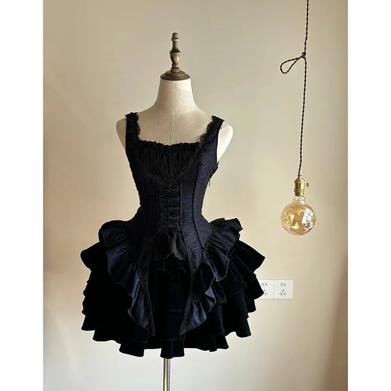 vzyzv  -  Retro Hepburn Wind Black Sling Fishbone Waist Trimming Ruffles Dress