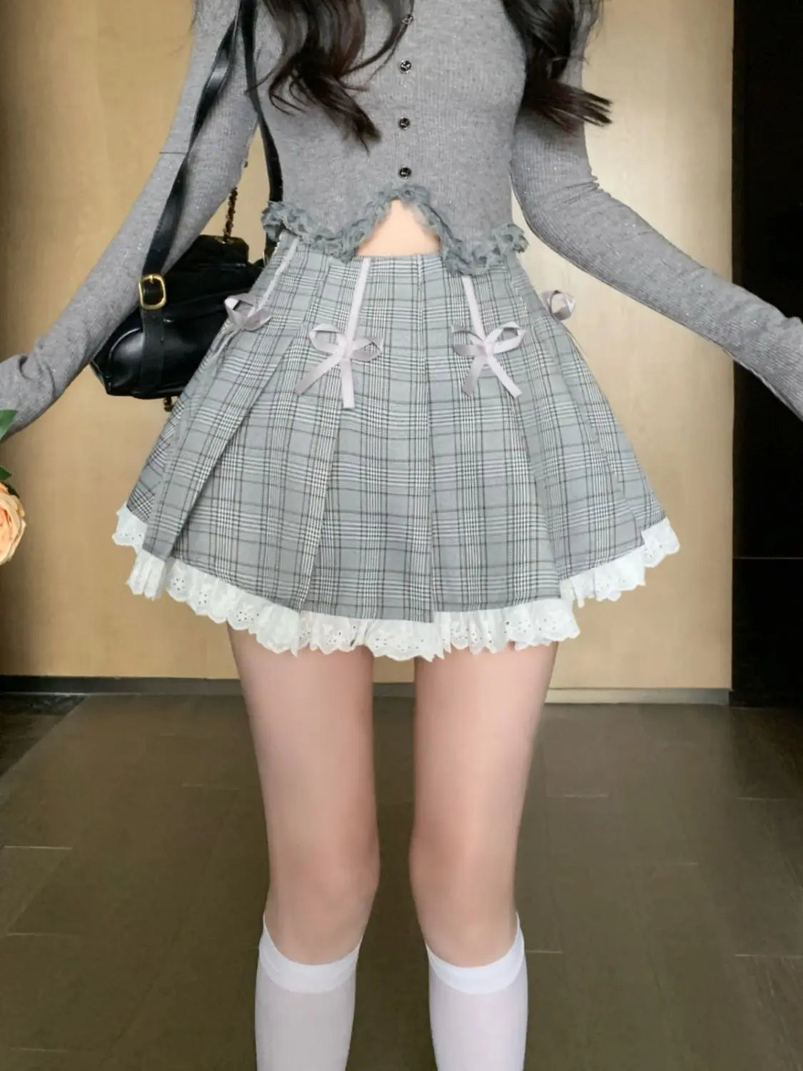 vzyzv  -  Pleated Skirt Plaid Bow High Waist American Korean Style Niche Sweet And Cool Skirt Lace Splicing A-Line Short Skirt For Women