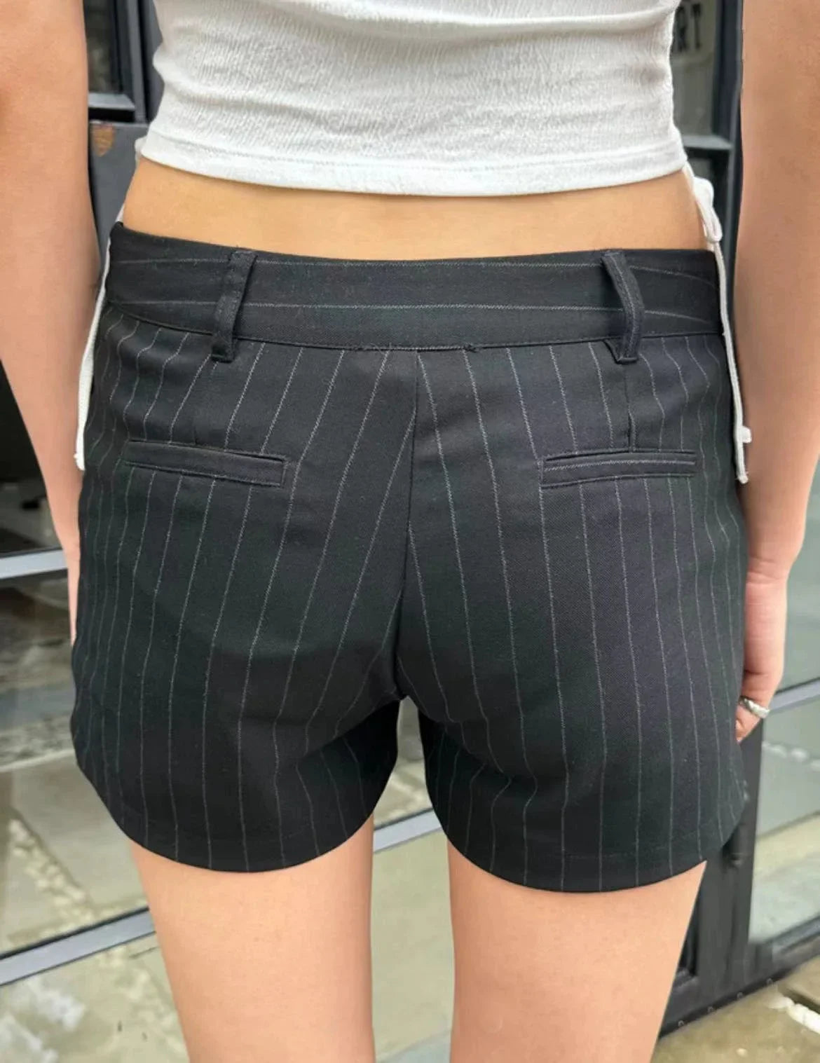 vzyzv -  Sweet Women Black Shorts 2024 Fashion Summer Ladies  Black Vertical Stripes Shorts Vintage Female Casual Pants