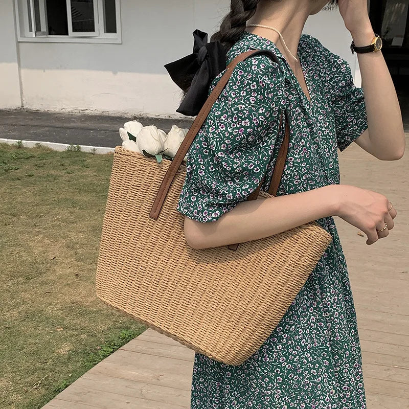 vzyzv -  Simple straw single shoulder tote bag, New woven fake summer commuting  handbag