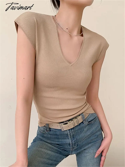 Tavimart Knitted T-shirts Women Summer New Stylish Korean V-neck Short Sleeve Basic Sexy Tops Solid Elegant Fashion Female Slim Tees