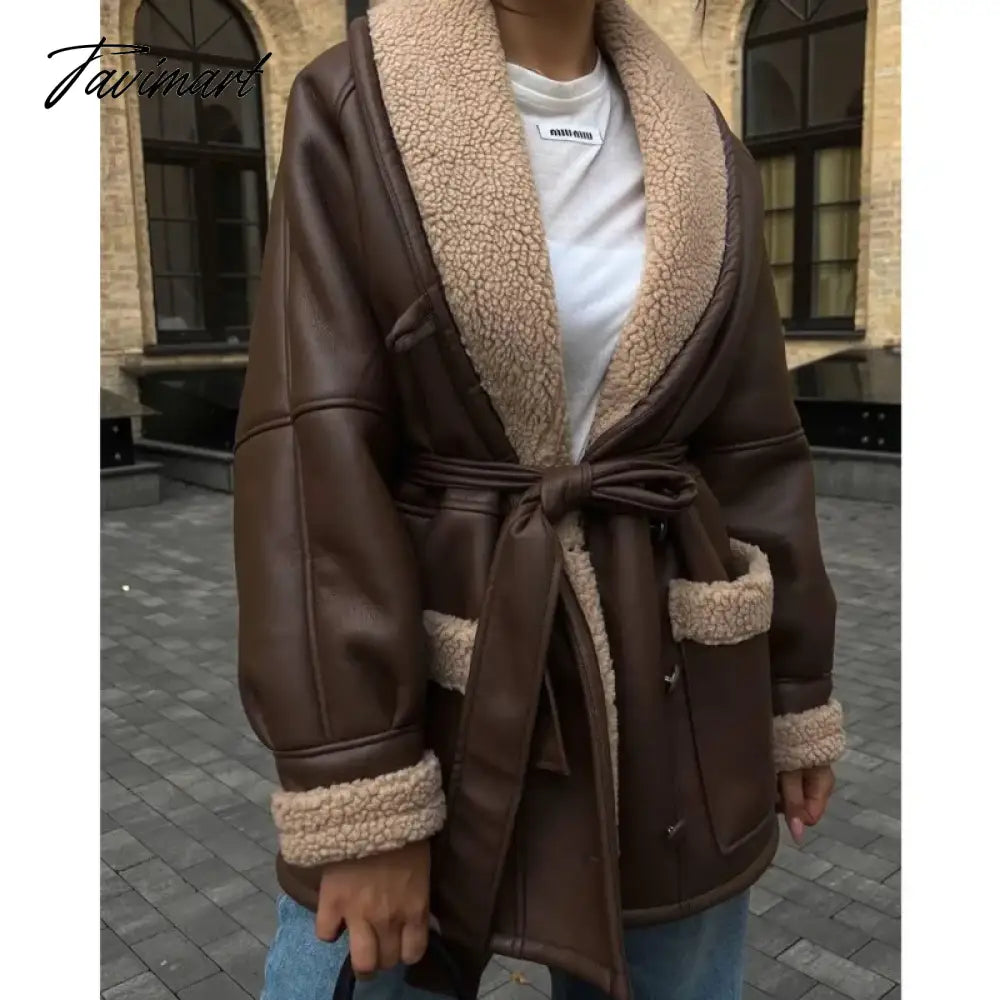 Tavimart Plush Leather Jackets Female Autumn Winter Fashion Korean Elegant Version Lapel Long Sleeved Patchwork Jacket Overcoat Tops